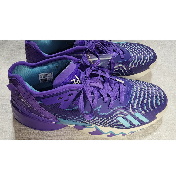 adidas D.o.n. Issue 4 Basketball Shoe size 10 men-new - Picture 2 of 11